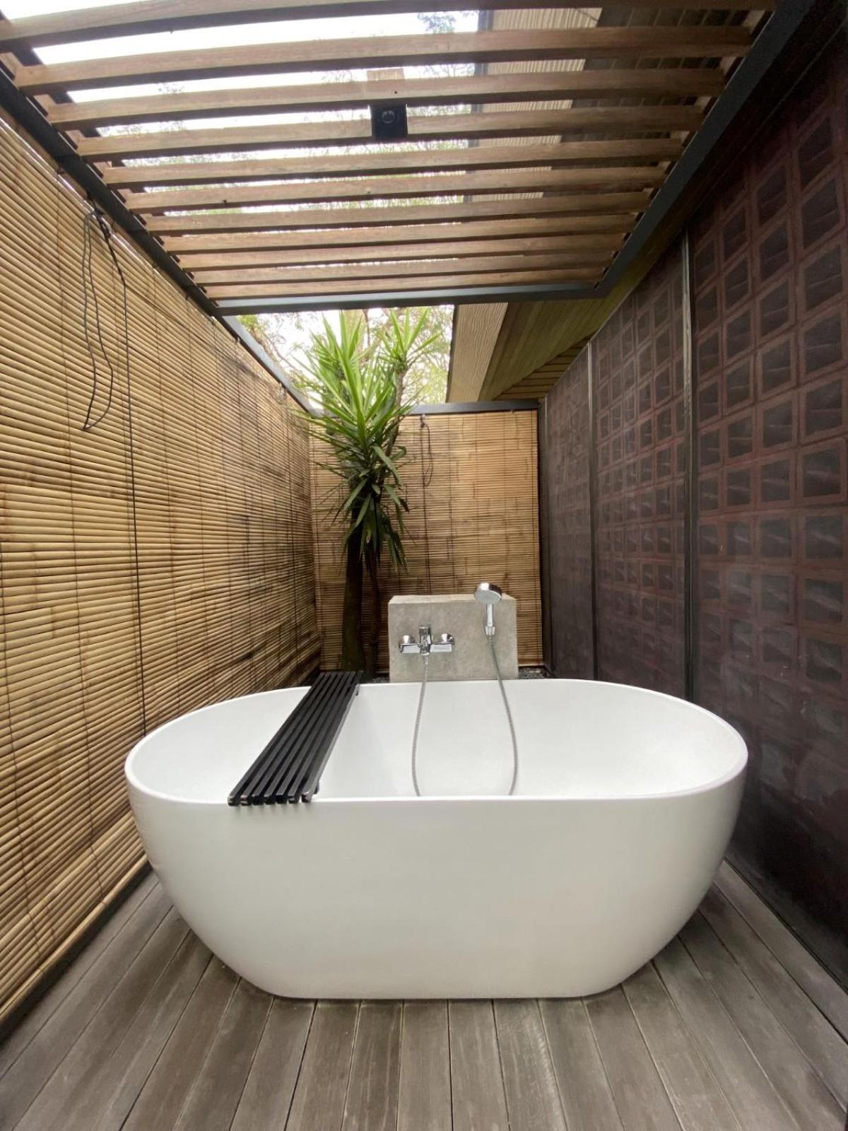 Djoglo Luxury Bungalow Wendit Kültér fotó
